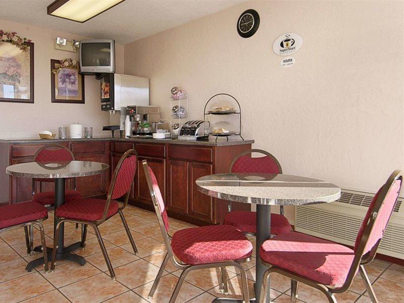 Motel Super 8 By Wyndham Oklahoma Fairgrounds Exteriér fotografie